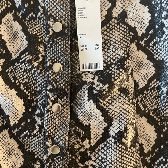 Snakeskin Skirt - Picture 3 of 3